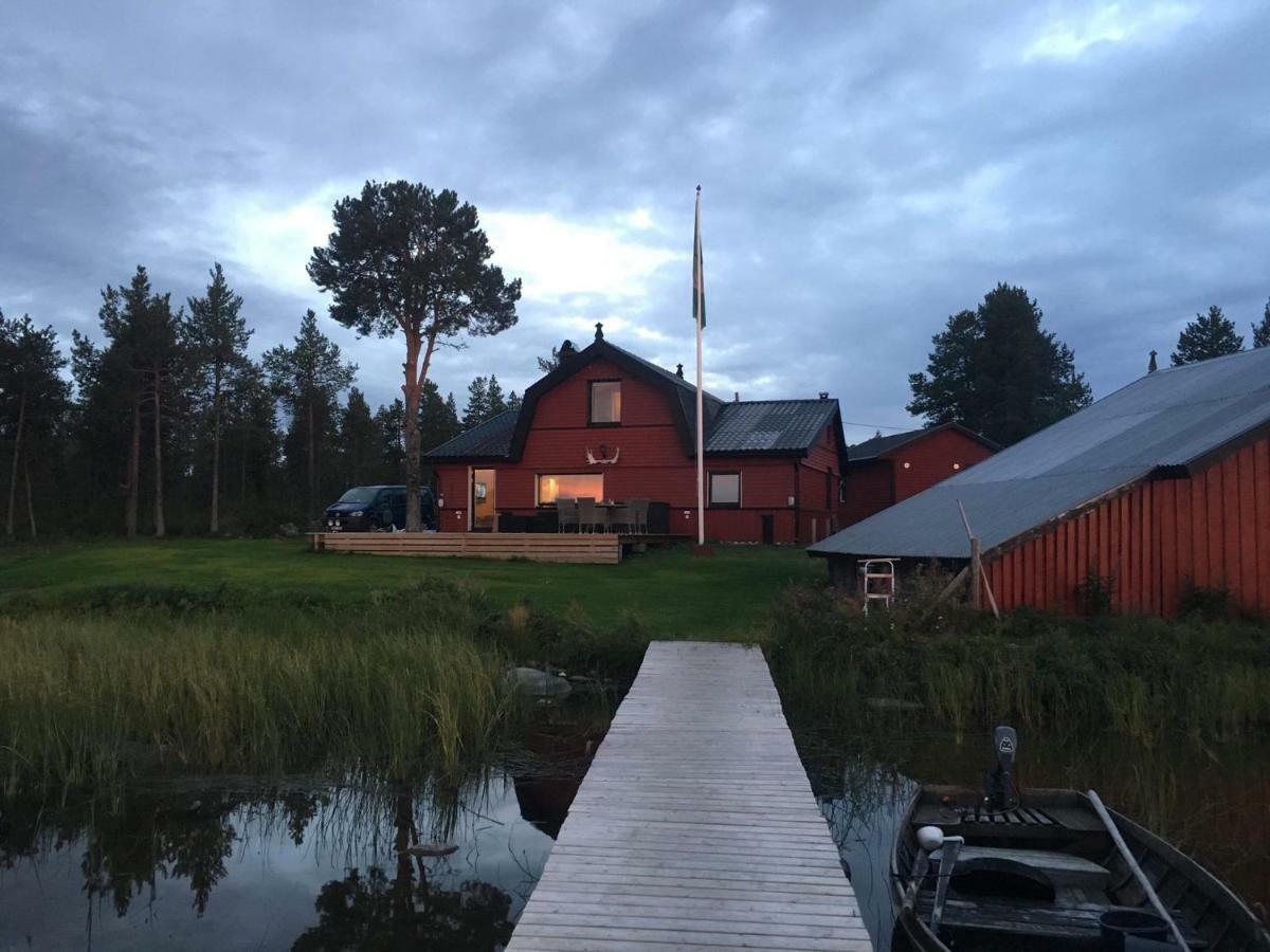 Camp Caroli Villa Jukkasjärvi Екстериор снимка